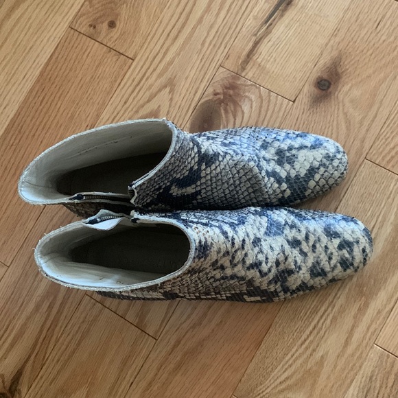 🐍 Freda Salvador Snake Skin boots 7 🐍 - Picture 2 of 8